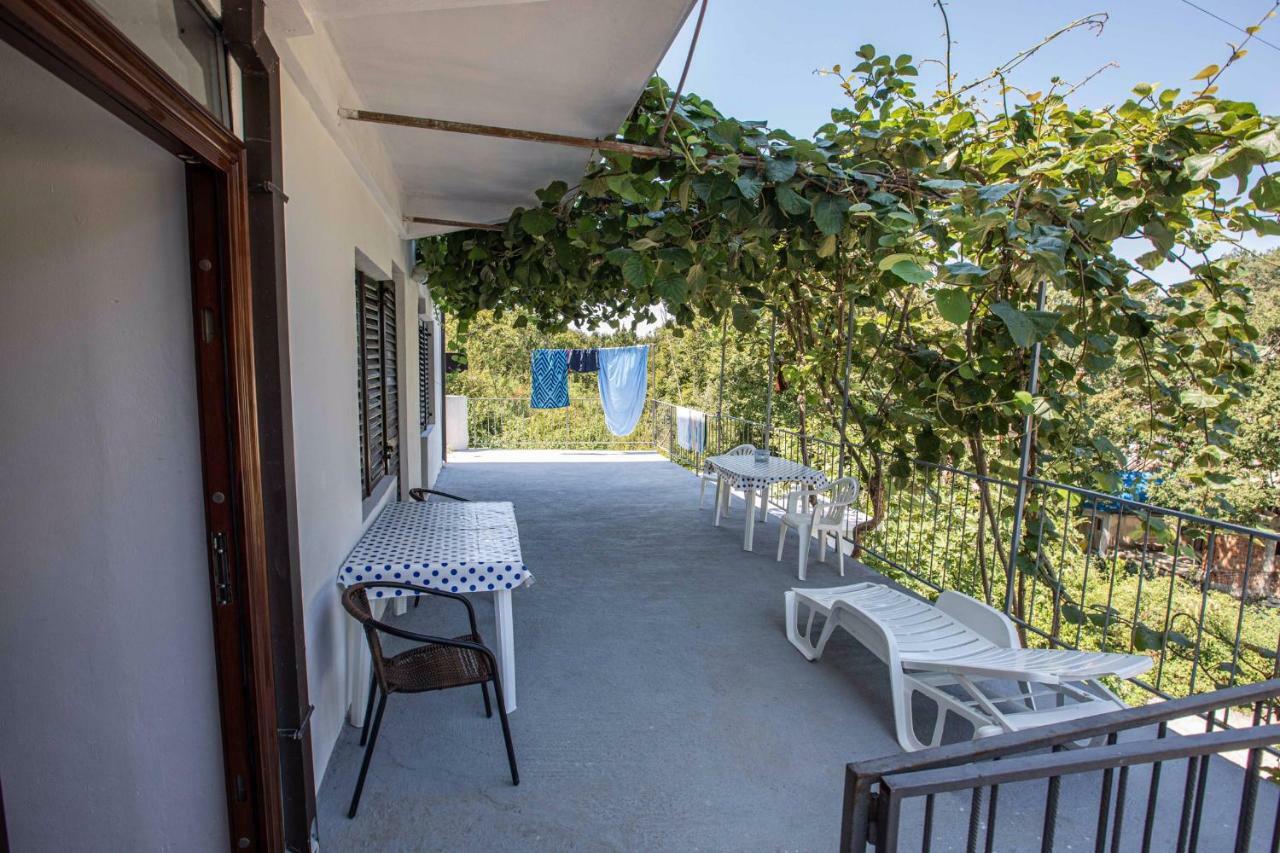 Apartments Ljujic Kruče Esterno foto