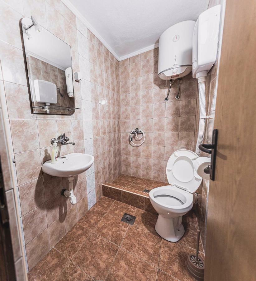 Apartments Ljujic Kruče Esterno foto